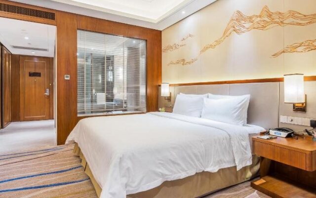 Jingling Shihu Garden Hotel