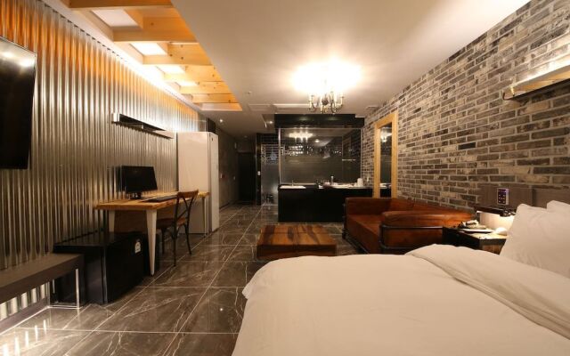 BrownDot Hotel Bong-Duk