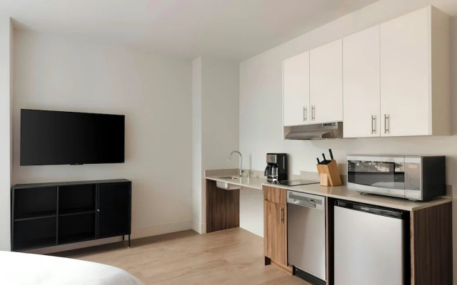 Sonder by Marriott Bonvoy Pivot Apartments Capitol Hill