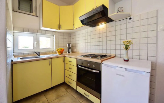 Apartment Golub Karlobag