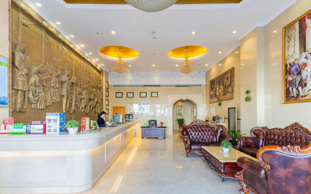 Vienna Hotel Shenzhen Guanlan Guanguang Road Fushikang Branch – Lobby – Shenzhen