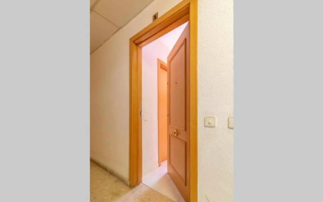 13-02 Bonito estudio con vistas al mar