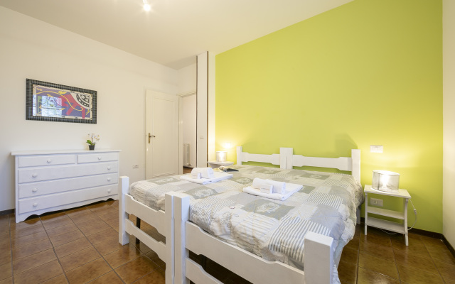 Villa Fiorita - Apt 2 - Margherita