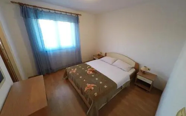 Apartments Pičuljan