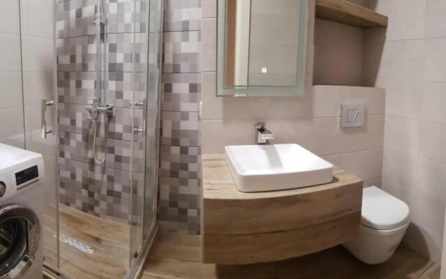 Apartment - 200 m Near Central Park