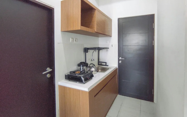 Homey Studio With Easy Pool Access Apartment At Suncity Residence