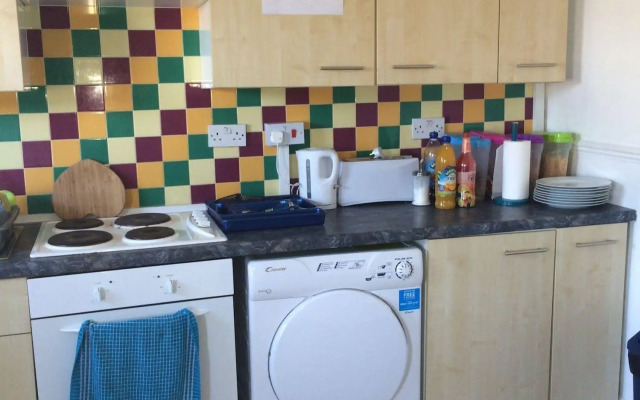No 8 Apartments