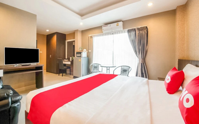 OYO 281 the Reader Cafe and Room