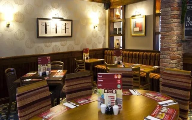 Premier Inn Watford - Croxley Green