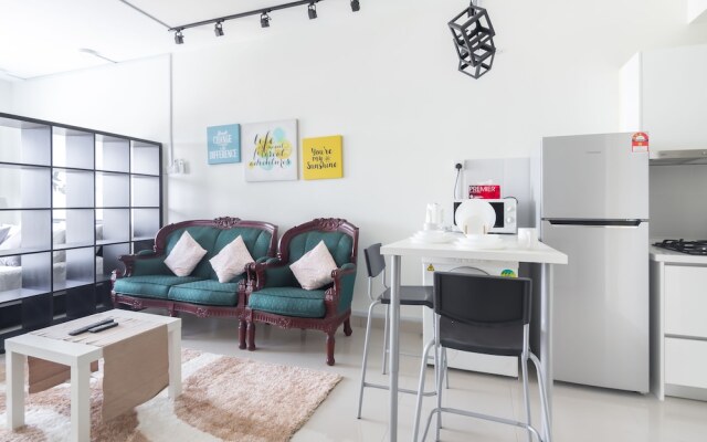 Omputeh Suite at Galleria