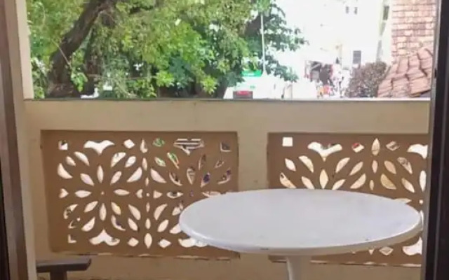 New Mahrus Hotel & Rooftop Restaurant