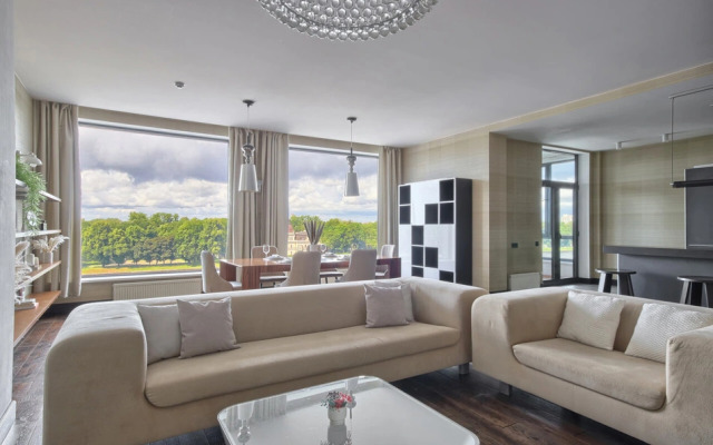 MyHomeYourHome Песочная набережная