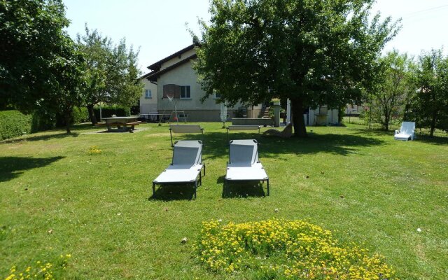 N. Blaise Chambres dHôtes