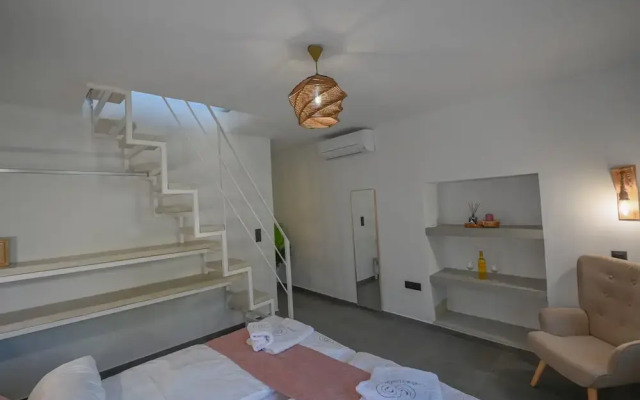 Villa Garifalia with Sauna & Hydromassage