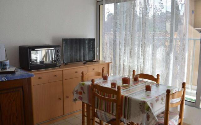 Appartement Le Grau-du-Roi, 2 pièces, 4 personnes - FR-1-250-114