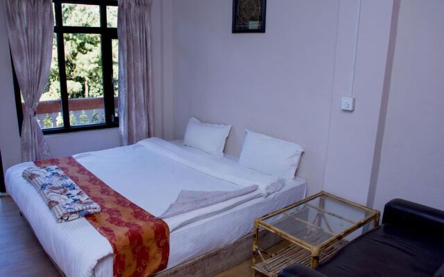 Langtang View Nagarkot Bed and Breakfast