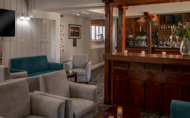 Normanton Park Hotel, Sure Hotel Collection by Best Western