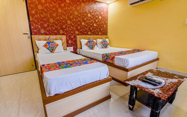 Goroomgo Anshika Inn New Town Kolkata
