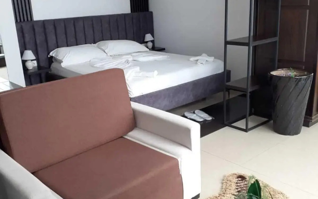 Hotel Aglon
