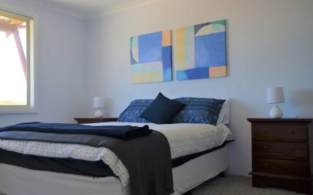 Birds Nest- Feel the Ocean Breeze