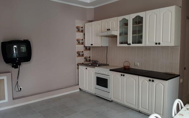 Елена (Геленджик)