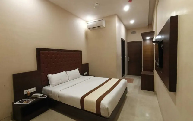 Capital O 80951 Hotel New Radsson Suite
