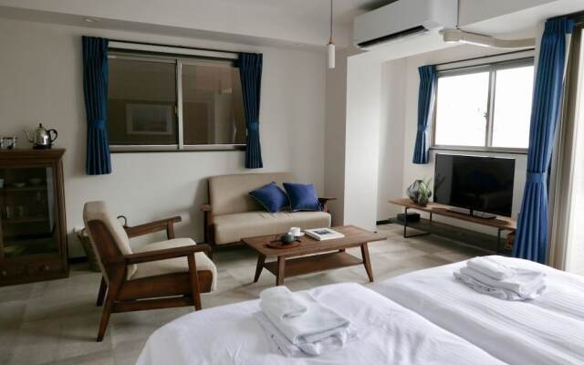 Tokyo Sakurako Hatchobori