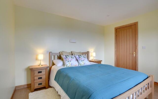 Quaint Holiday Home in Boughton Lees With Garden