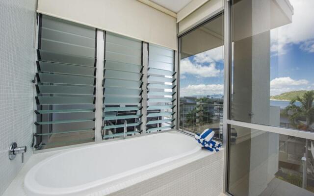 1 Bright Point Apartment 1405