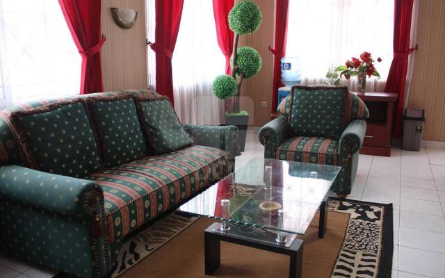 Villa Kota Bunga Sakura