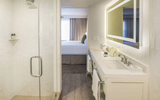 Beach House Suites by the Don CeSar