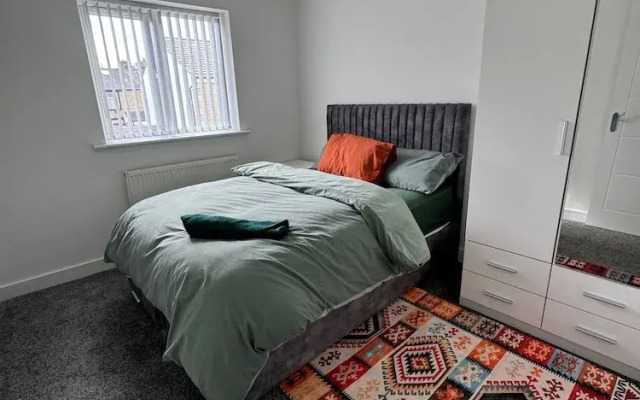 Cozy Burnley Retreat - 3 Beds