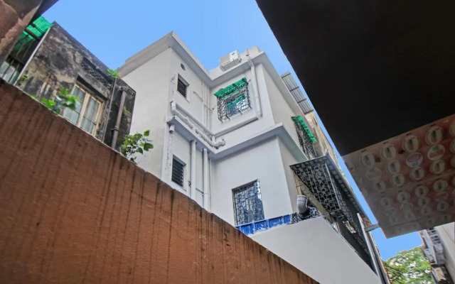 OYO 70200 Avenue Inn