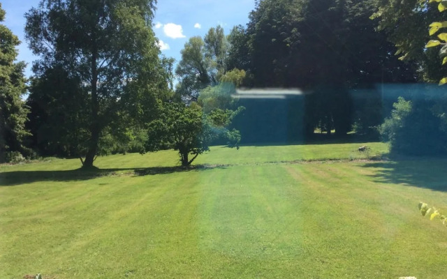 Sidney House Farm