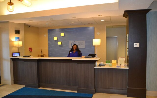 Holiday Inn Express & Suites Kent - University Area by IHG