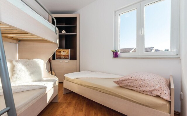 Stunning Home in Jadrija With Wifi and 4 Bedrooms