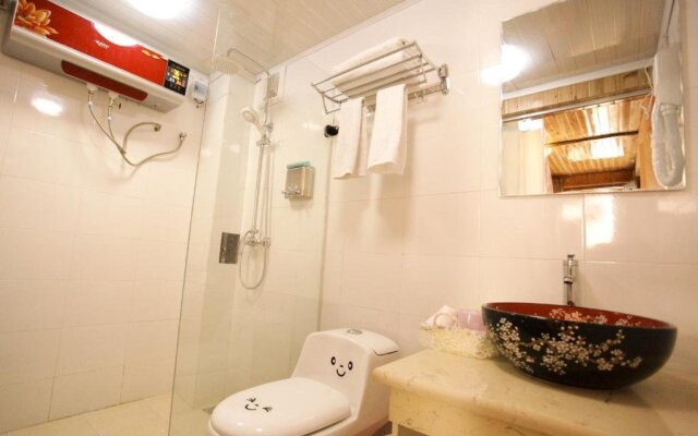 Lijiang Xieyiju Hostel