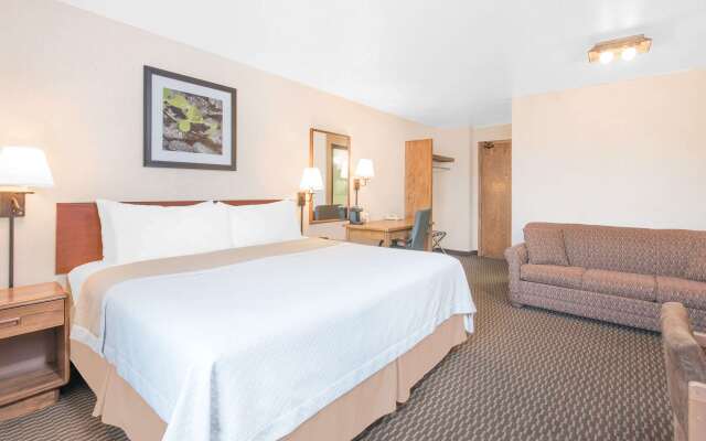 Days Inn by Wyndham West Rapid City