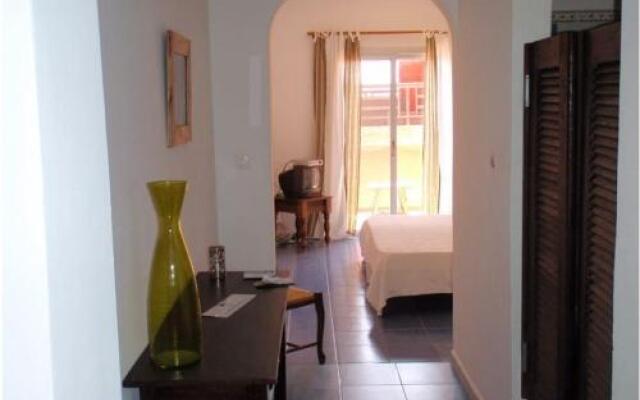 Hotel Atlantic Evasion