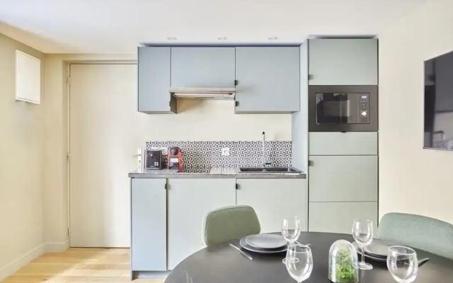Charming Apartment 2 Bedrooms Center of Paris