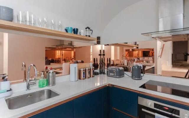 Spacious and Modern Apartment in Pimlico