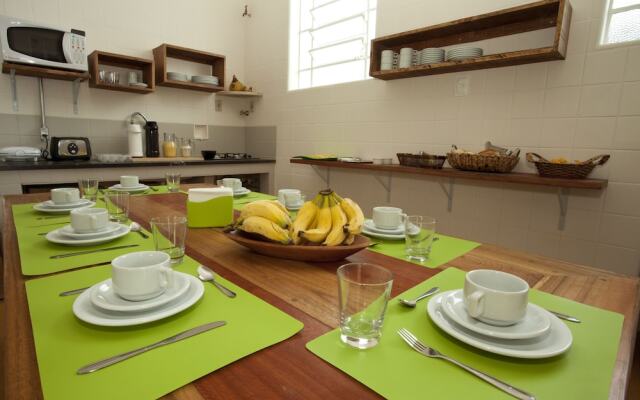 Trem Azul Hostel