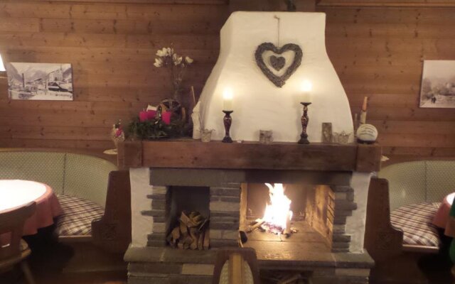 Eschenhof Bed & Breakfast & More