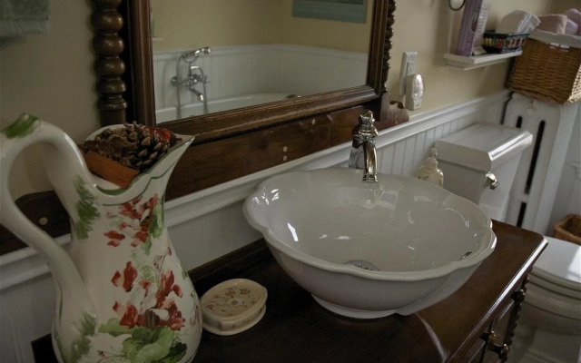 Bondy House Bed & Breakfast