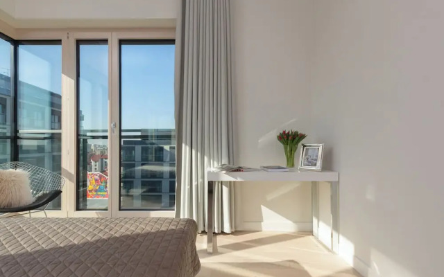 Luxury Suite by Renters Prestige
