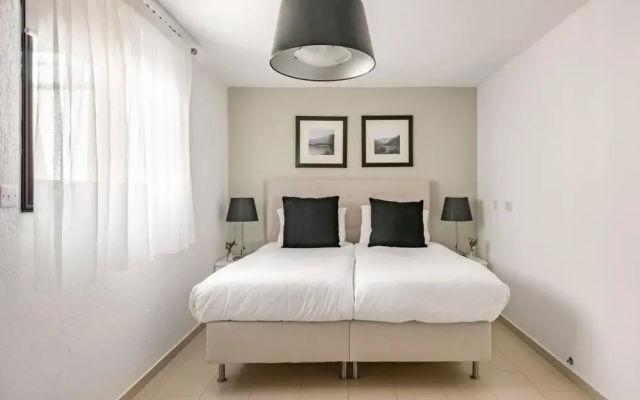 Villa Thea