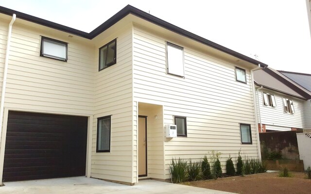 Claudelands Townhouse
