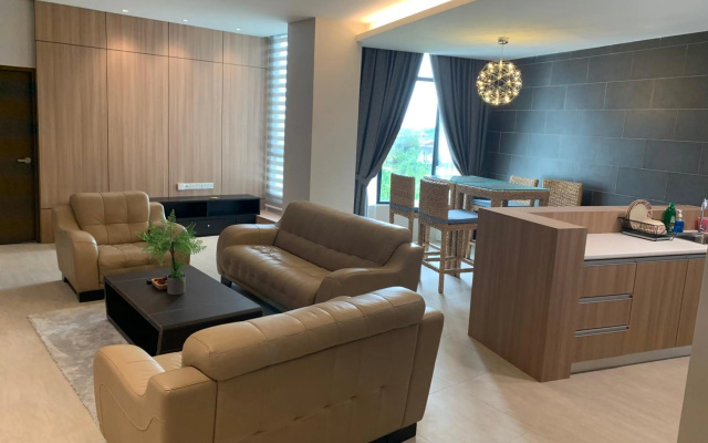 3Bedroom Rex Apartment 5min Drive to Vivacity – Guest Rooms – Kuching