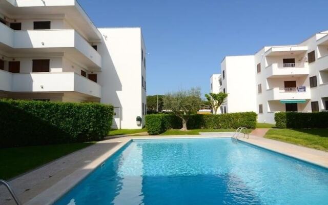 Apartamento familiar con piscina comunitaria