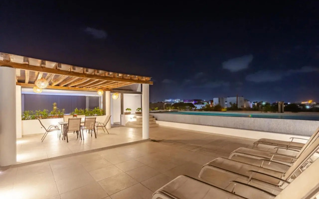 Infinito Condos Playa del Carmen